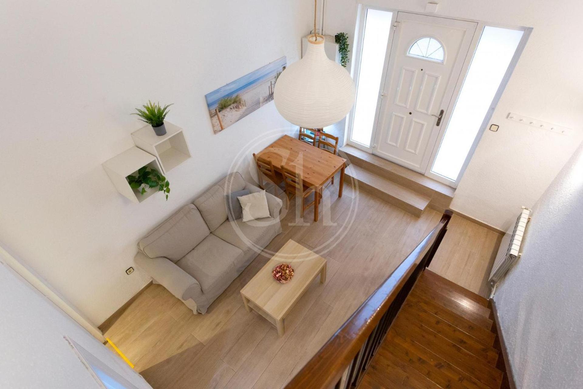 Practico Apartamento Cerca De Estacion De Sants Barcelona Bagian luar foto